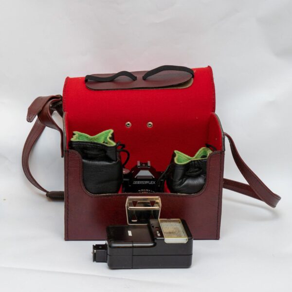 Revueflex SD1 (Chinon CS-4) set with 50/1.9, 35/2.8, 135/2.8 japanese camera and lenses