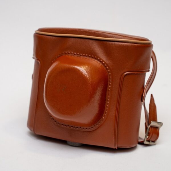 Automatic Necka Junior 6x6 camera. Original leather case.