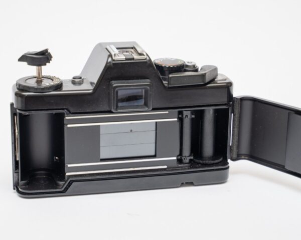 Praktica BMS; Pentacon Prakticar 50/1.8 MC.