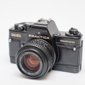 Praktica BMS; Pentacon Prakticar 50/1.8 MC.