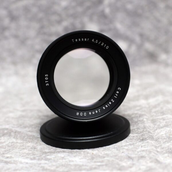 Carl Zeiss Jena Tessar 4.5/210 lens