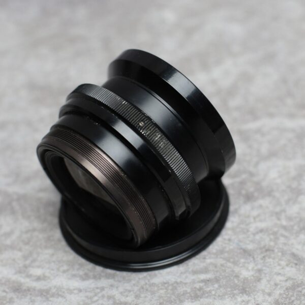 Carl Zeiss Jena Tessar 4.5/210 lens