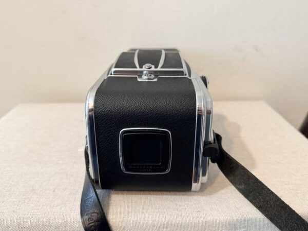 Hasselblad 500C/M with Planar 80mm lens