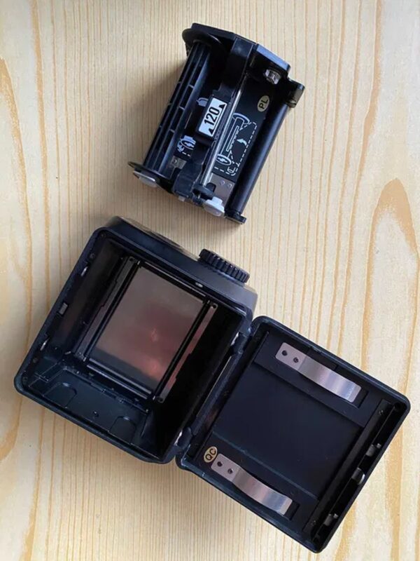Mamiya 645 PRO film back