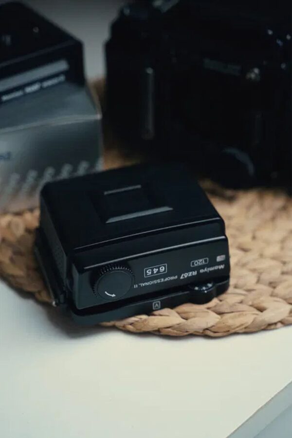 Mamiya RZ67 645 film back