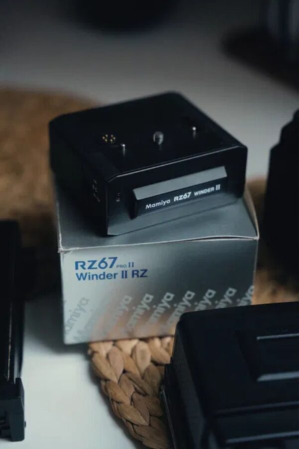 Winder for Mamiya RZ67