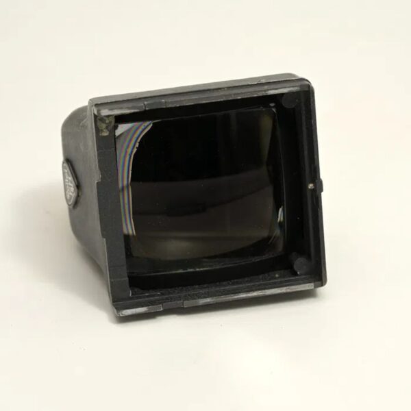 Rolleiflex 2.8F with Carl Zeiss Planar 2.8/80 mm lens