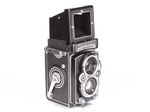 Rolleiflex 3.5C (K4C) with Planar 3.5/75mm lens