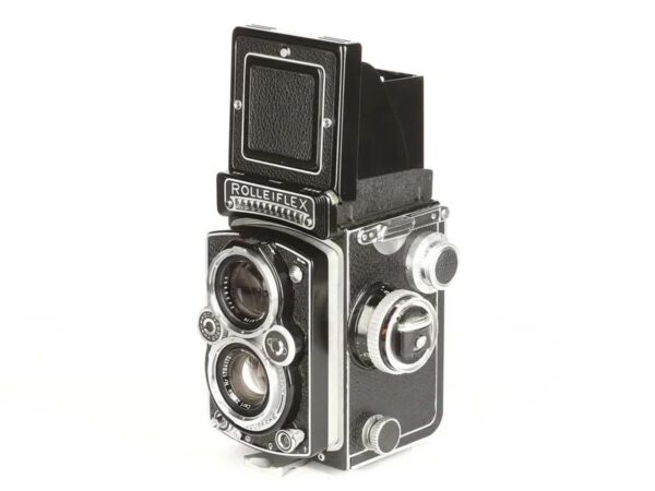 Rolleiflex 3.5C (K4C) with Planar 3.5/75mm lens