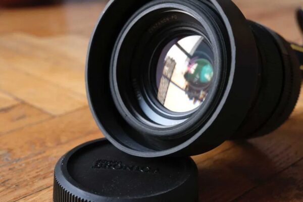 Zenza Bronica GS-1 with two lenses